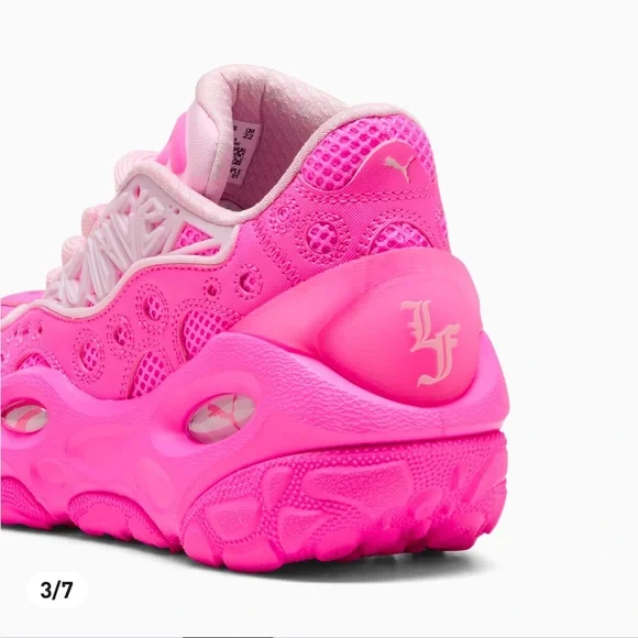Puma X La France’ Men’s Poison Pink Athletic Shoes size 6 new with box